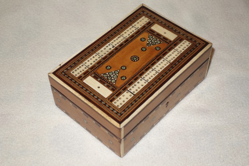 Indian Sadeli Cribbage Box 