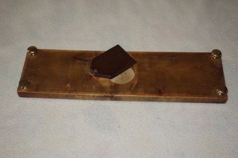 Edwardian Tunbridgeware Cribbage Board 2