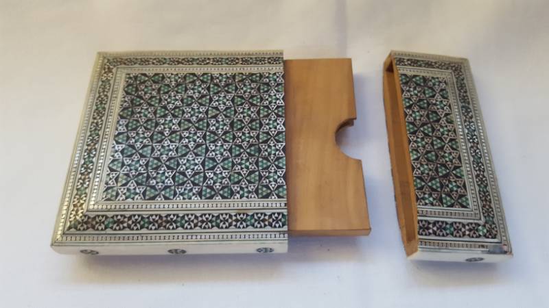 Fantastic Sadeli Card Case