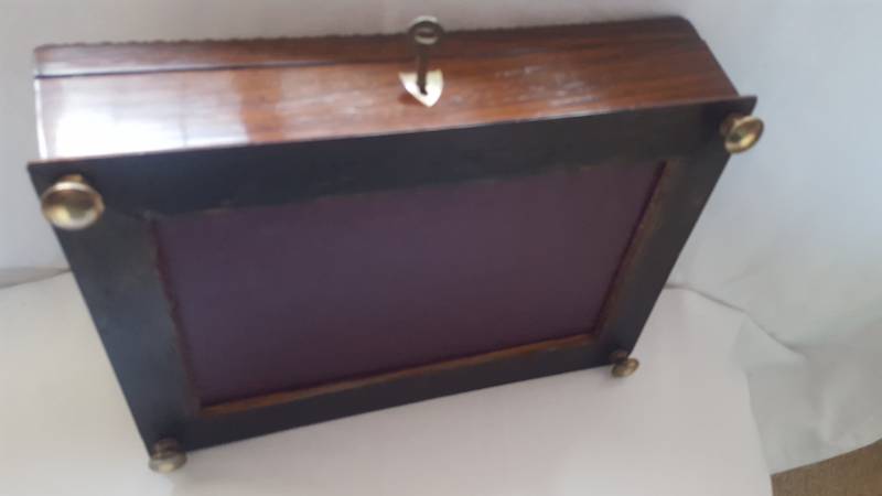 William IV Rosewood & Mother of Pearl Games Compendium