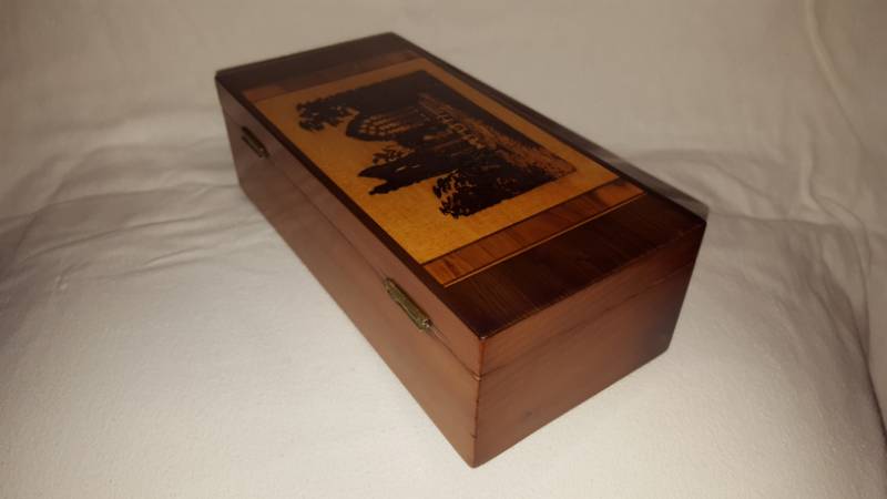 Muckcross Abbey Killarney Ware & Tunbridge Ware