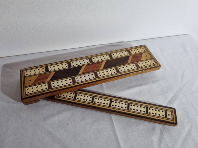 Triple Lane Victorian Walnut Cribbage Board