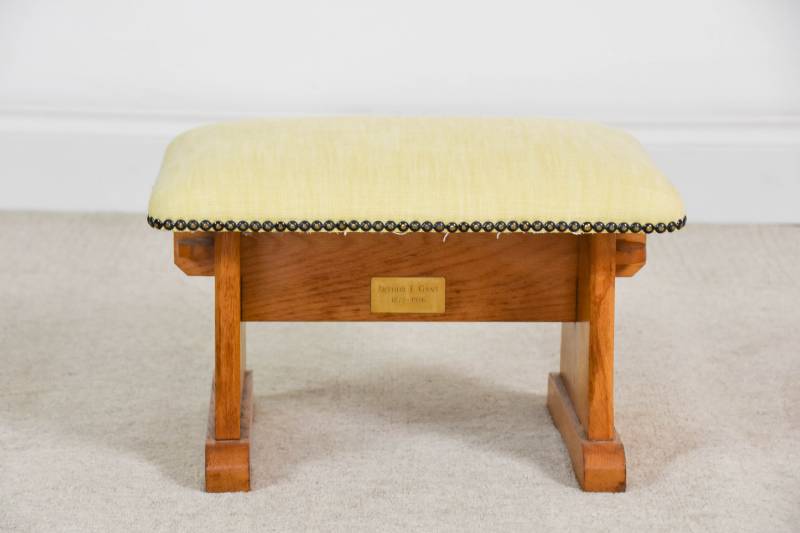 Ecclesiastical Oak Kneeling Stool